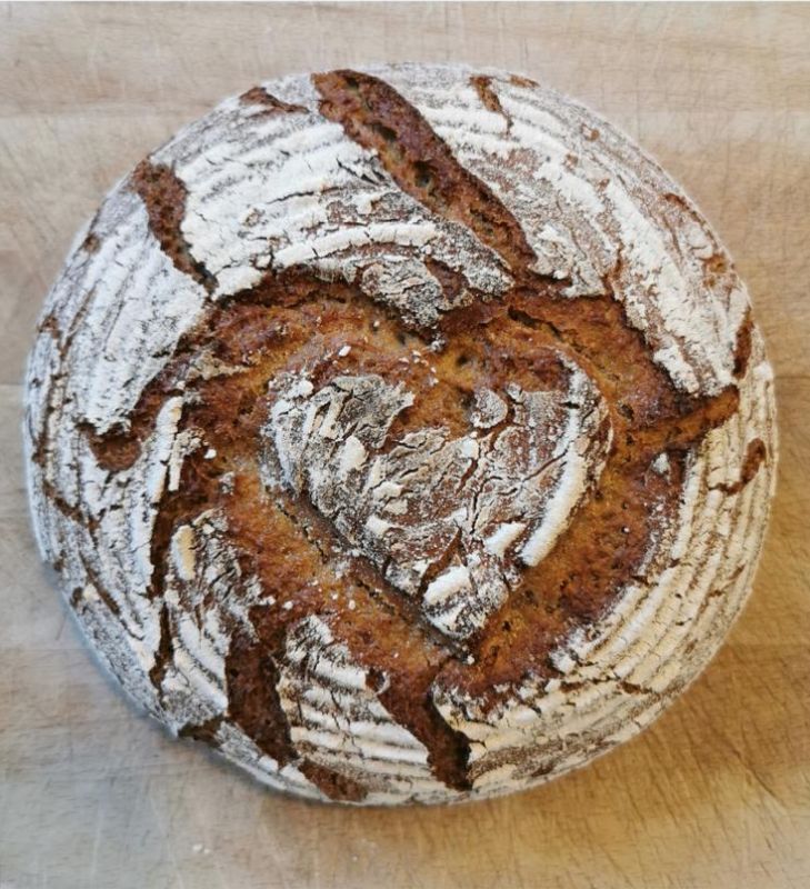 Brotbackform aus Gusseisen | Knuspriges Brot wie vom Bäcker