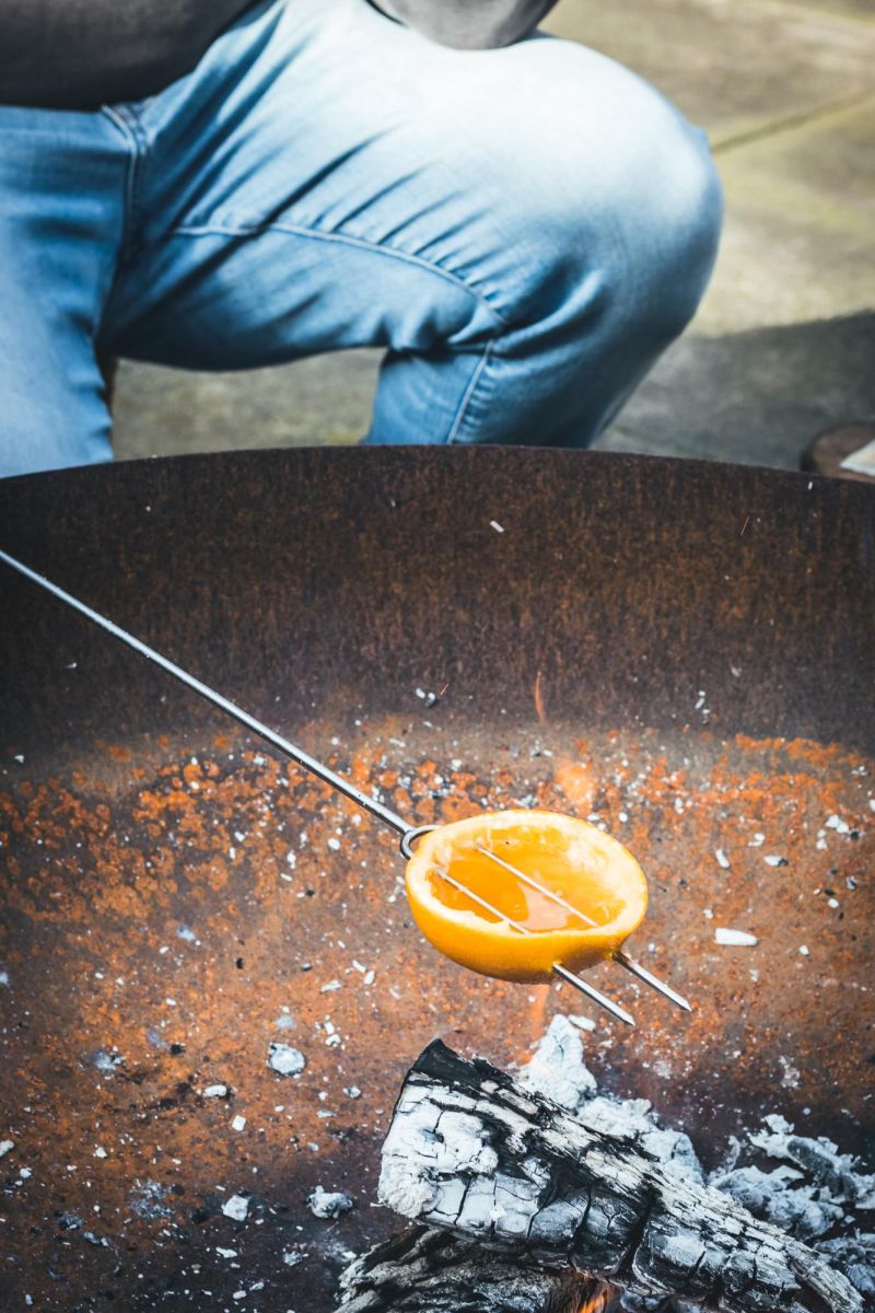 Lagerfeuerspieß aus Edelstahl | 96 cm für sicheres Rösten am Feuer