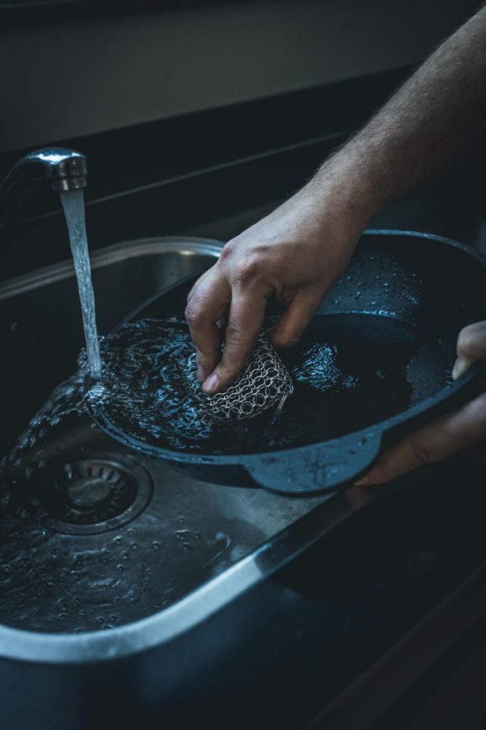 Reinigungsschwamm Chain Mail | Gusseisen schonend reinigen