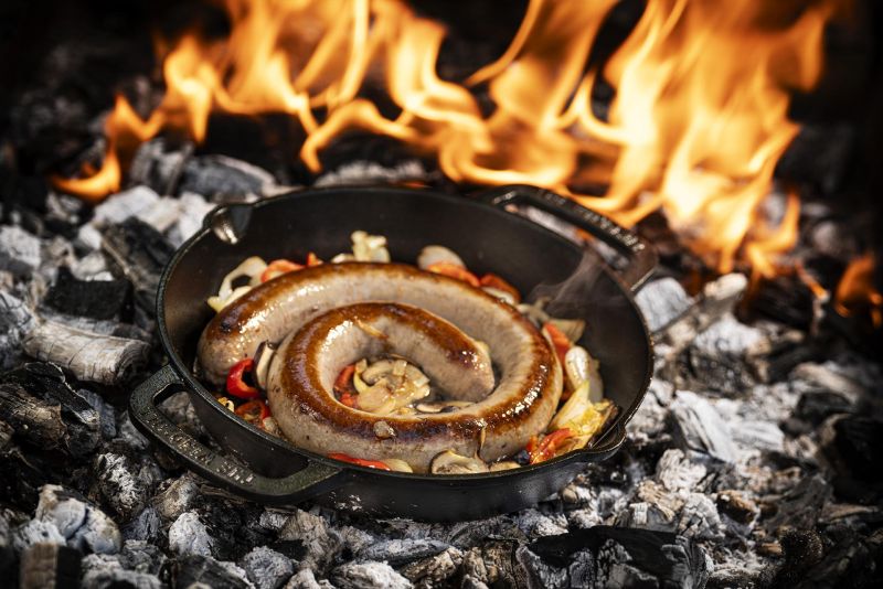 Gusseisenpfanne mit 2 Griffen | S–XL für Grill, Herd & Ofen