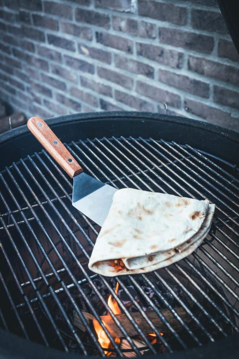 Grillspachtel aus Edelstahl | Burger & Grillgut sicher wenden