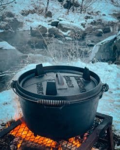 Dutch Oven aus Gusseisen | Feuertopf für Grill & offenes Feuer