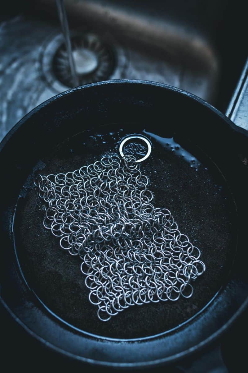 Reinigungsschwamm Chain Mail | Gusseisen schonend reinigen