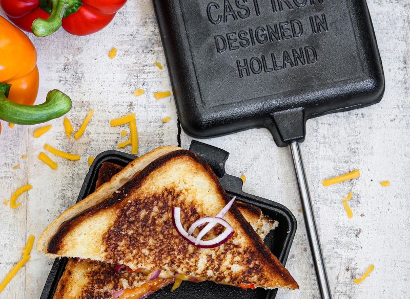 Sandwicheisen | Pie Iron mit langem Griff für Lagerfeuer & Grill